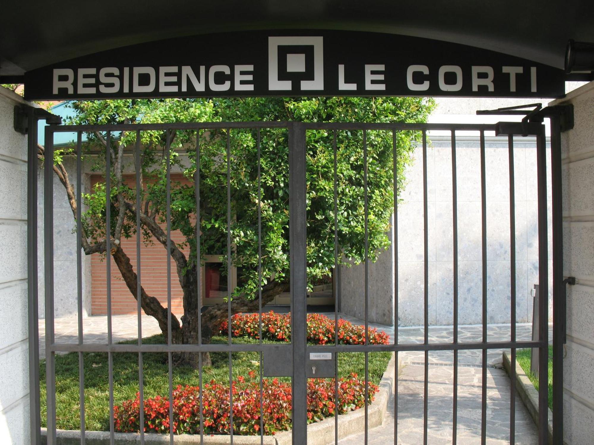 Residence Le Corti Mailand Exterior foto